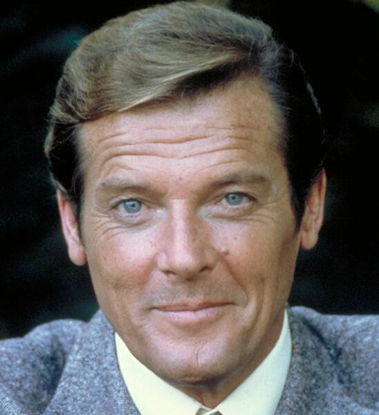 Datei:Roger Moore 2.jpg